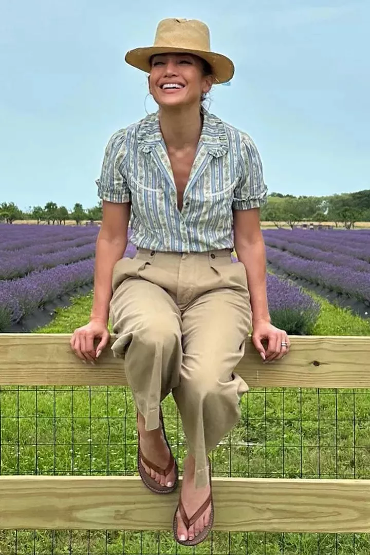 JENNIFER